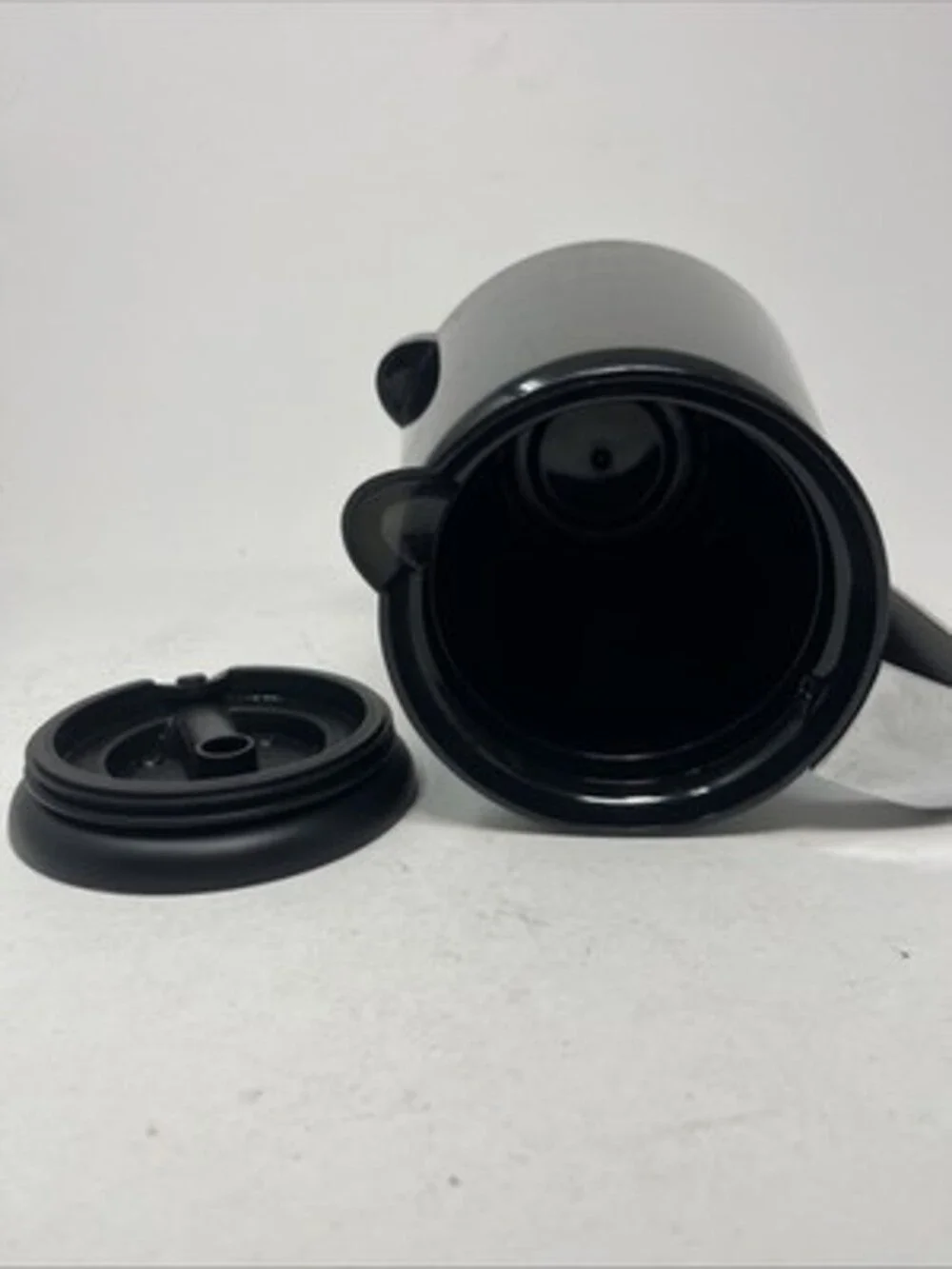 Keurig 2.0 Thermal Carafe - Black with Silver Handle Preowned Great Condition